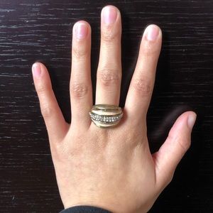 Light pink golden ring with diamonds